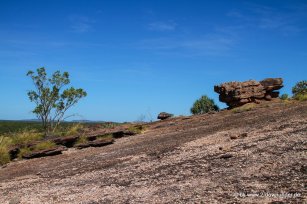 Blick auf den Nourlangie Rock im Kakadu NP