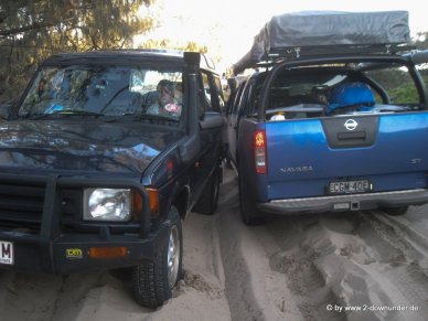 Das war knapp - Land Rover auf Fraser Island