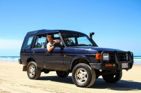 Falk im Land Rover auf Fraser Island